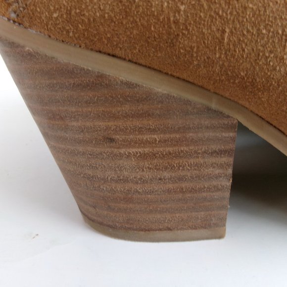 The Heeled Mule in Cognac Suede with Wood Stacked Heel Size 9 - Picture 10 of 14